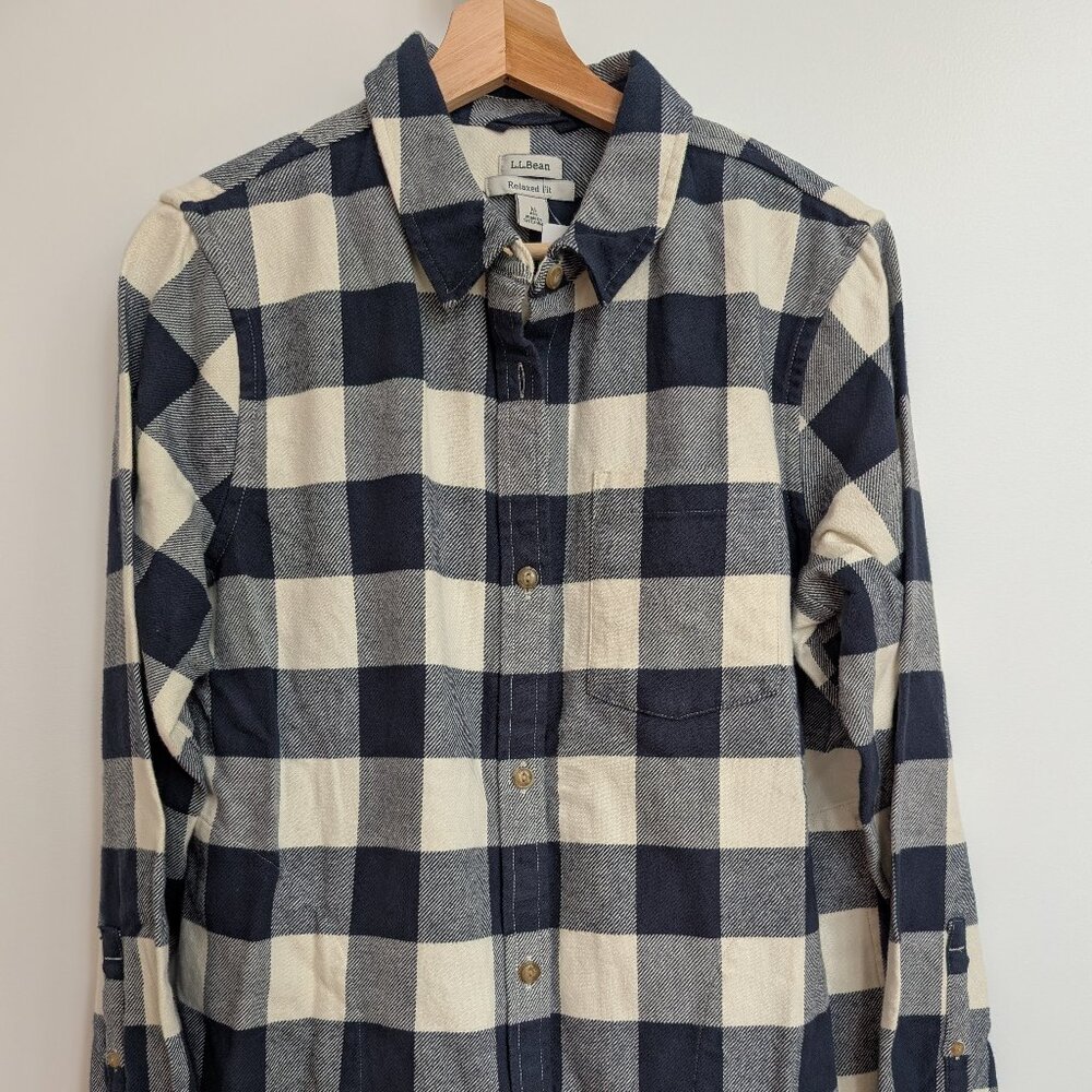 LL Bean Women's Shirt NWT